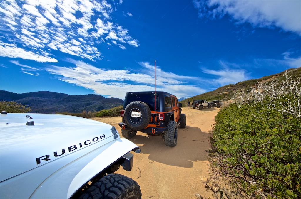 White Rubicon at Cleghorn offroad trail